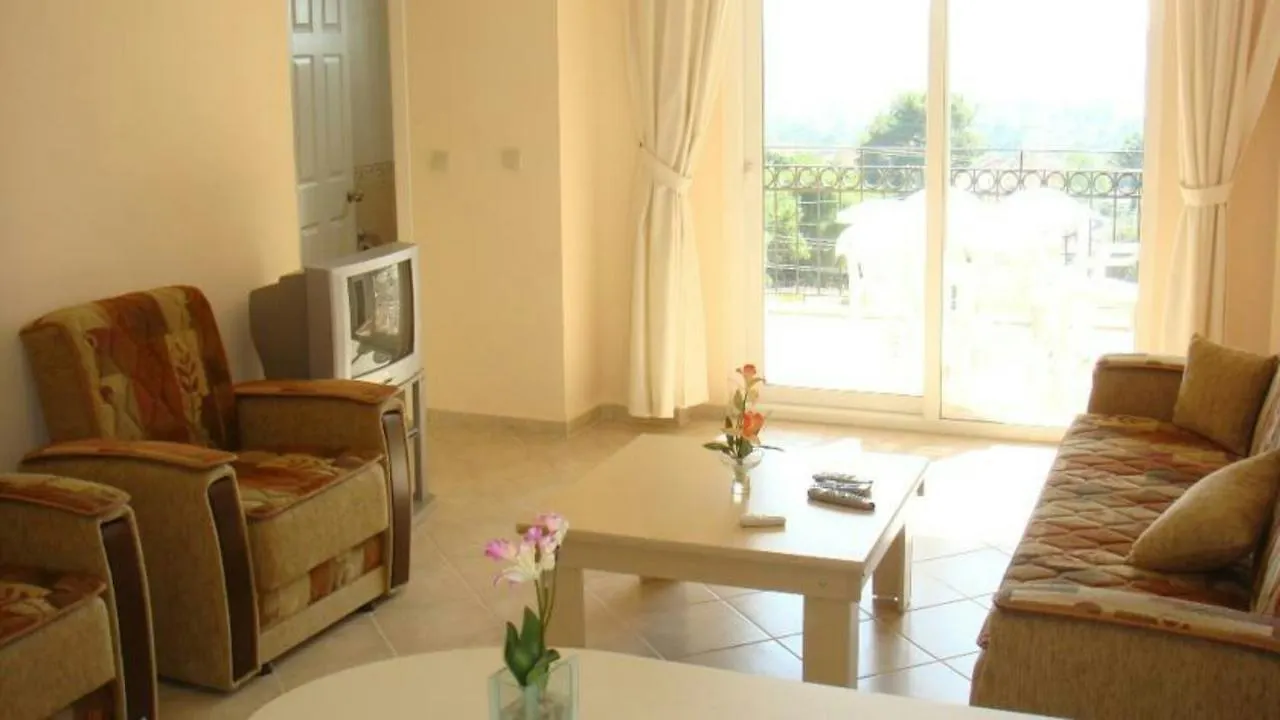 Letoon Homes 올루데니스 아파트